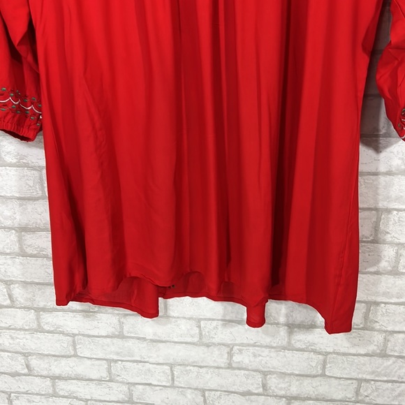 Angel Heart Boutique red could be the one embroidered top size 3x - Picture 10 of 12